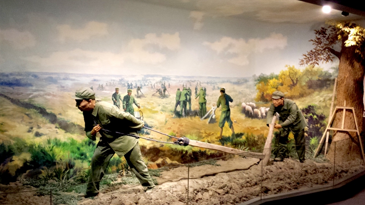 軍墾第一犁1.jpg